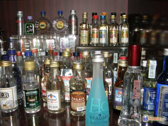 В Кармиэле закрыли бизнес из-за бутылки водки