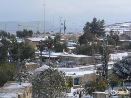В Израиле выпал снег: дороги перекрыты