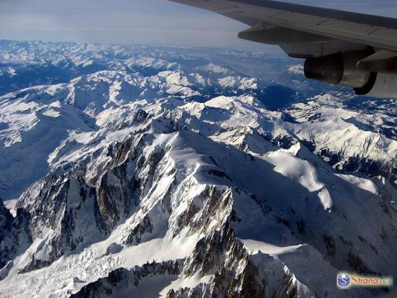 На Эвересте найдены мертвыми четыре альпиниста