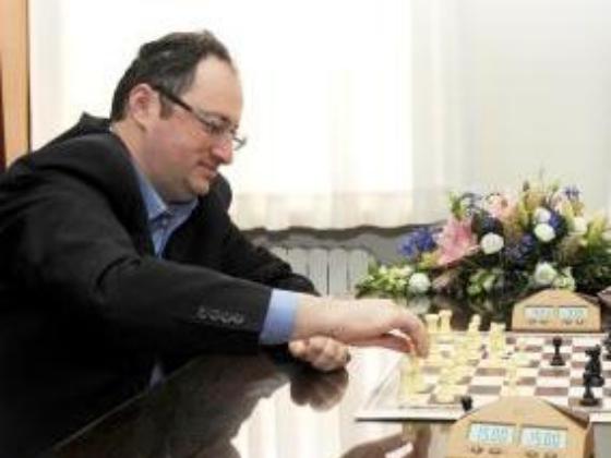 Шахматы: Гельфанд проиграл Ананду на тай-брейке