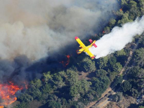 Израиль отправит в Грецию два самолета пожарной авиации