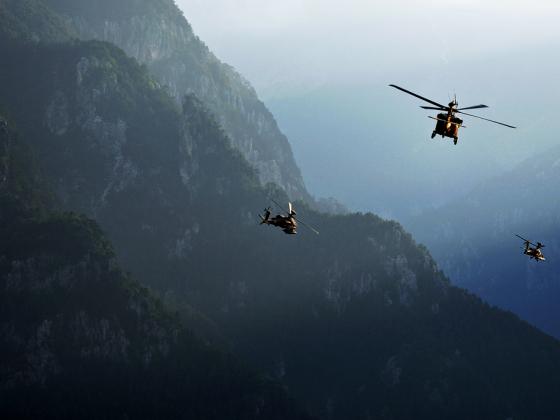 Вертолетчики ВВС ЦАХАЛа отработали посадку на вершину Олимпа