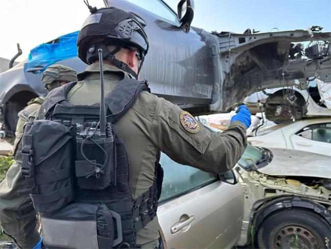 Полиция провела операцию против группировки по сбыту угнанных автомобилей