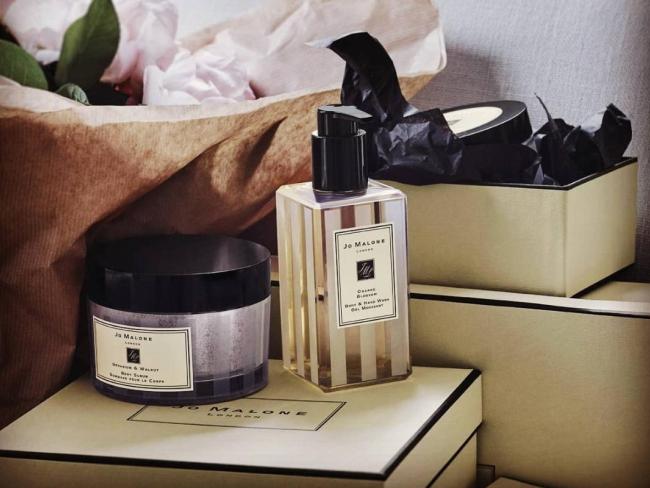 Jo Malone London доставит парфюмерные шедевры к вам домой и вручит ароматное мыло для рук 