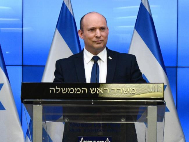 Беннет: Израиль работает над усилением Украины