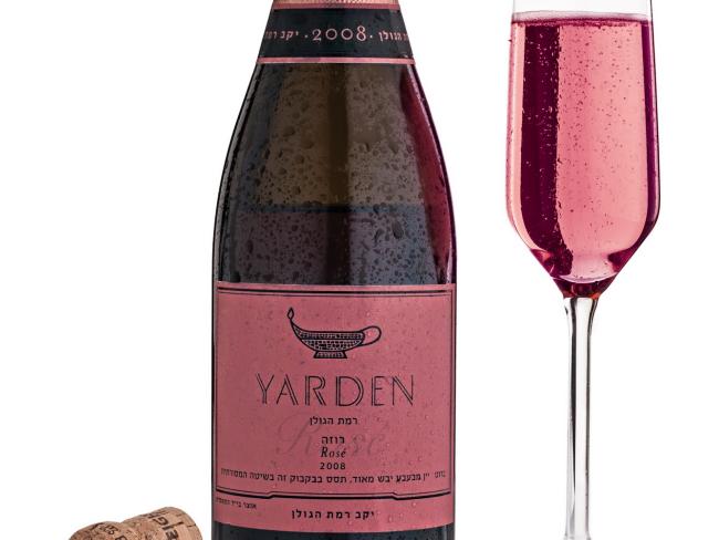 Специально к женскому Дню 8 марта игристое вино от Винодельни «Екев Рамат ха-Голан» - «Ярден Rosé 2010»