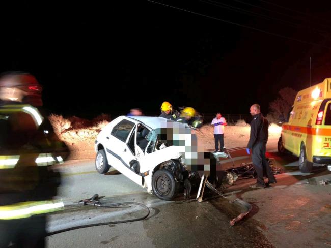 В Негеве столкнулись автобус и легковой автомобиль: один погибший, девять пострадавших