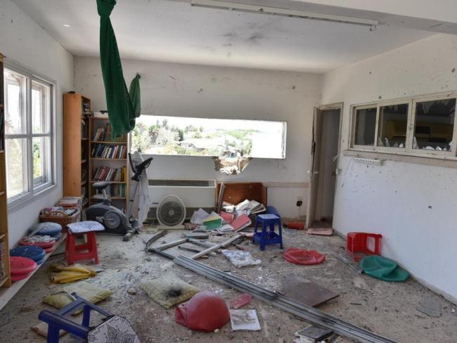 Ракета попала в жилой дом на территории Хоф Ашкелон. ВИДЕО