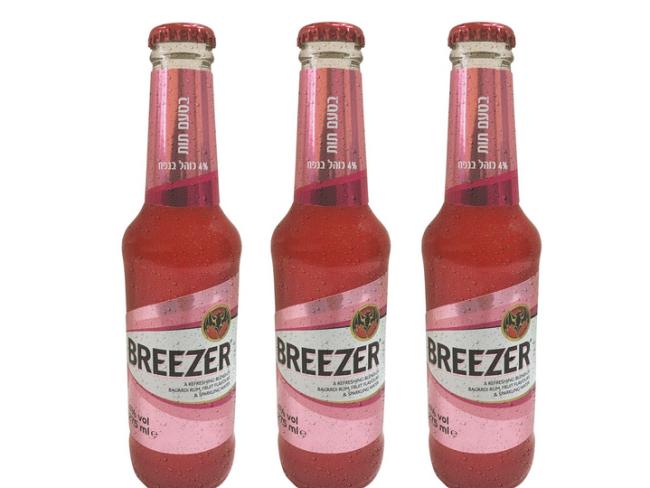 Bacardi Breezer с клубничкой