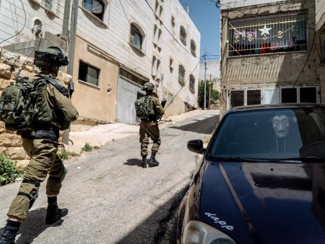 Четверо военнослужащих подозреваются в избиении палестинского араба после его задержания