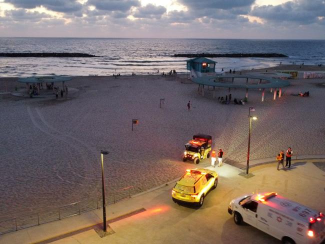 На пляже «Далила» в Ашкелоне едва не утонули трое детей, состояние двух из них тяжелое
