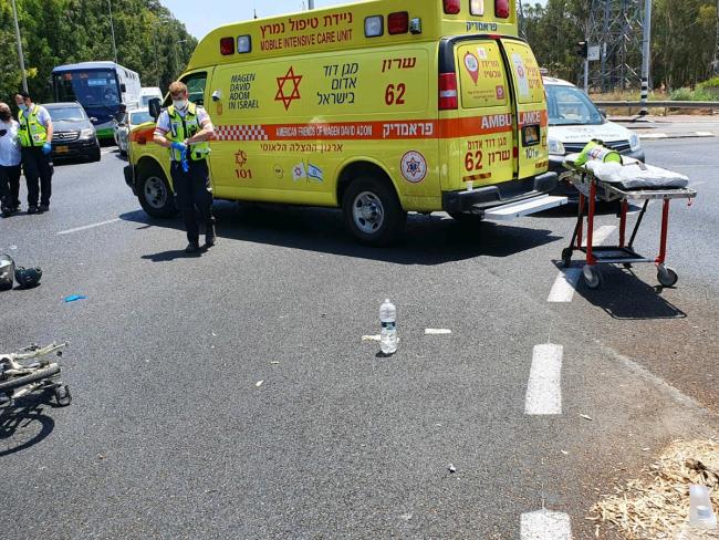 В Нетании автомобиль насмерть сбил пожилого мужчину, ехавшего на велосипеде