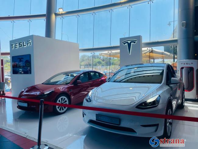 Tesla открыла для израильских владельцев доступ к опции защиты на парковке