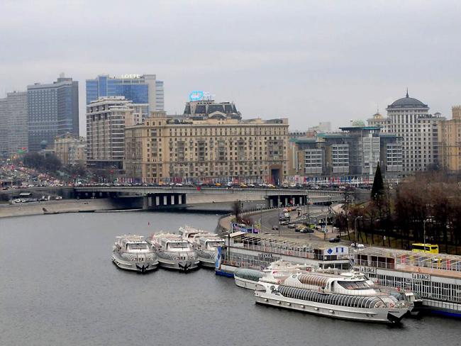 СМИ: 57-летний гражданин Израиля бросился с теплохода в Москву-реку