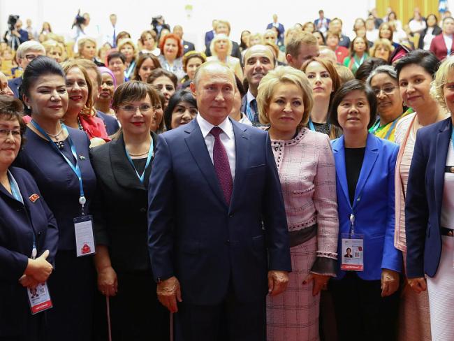 Тали Плоскова представила Израиль на Втором Евразийском женском форуме