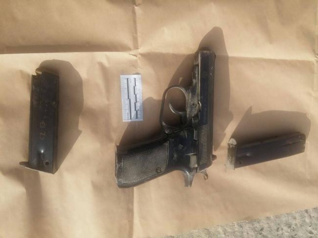 Расследование теракта в Ар Адаре: найдены еще два пистолета