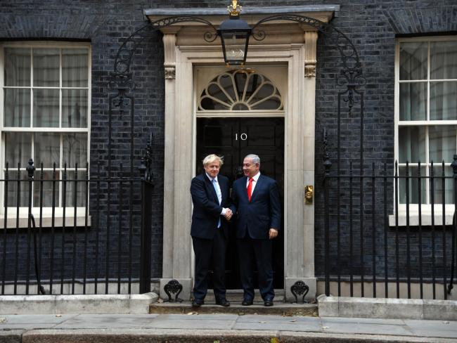 Биньямин Нетаниягу назвал премьер-министра Великобритании Борисом Ельциным