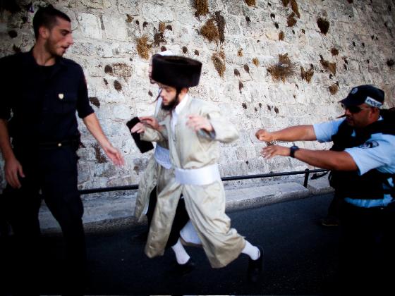 Судья в Иерусалиме оправдал ультраортодокса и подверг критике полицию 