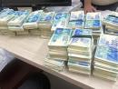 Полиция Бат-Яма нашла 1,5 млн шекелей в сумке-холодильнике при обыске в Холоне