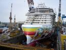 Norwegian Cruise Line и итальянская судостроительная компания Fincantieri отмечают спуск на воду нового лайнера Norwegian Aqua