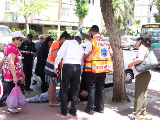 В Кфар-Сабе машина сбила 80-летнюю женщину