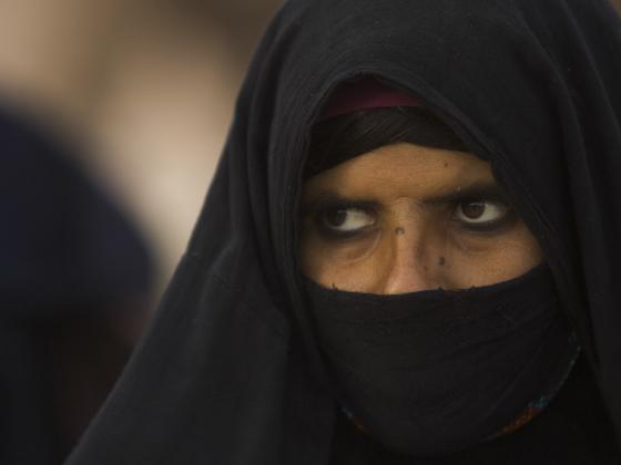 Скандал в Сдероте: родители требуют уволить из школы уборщиц-бедуинок