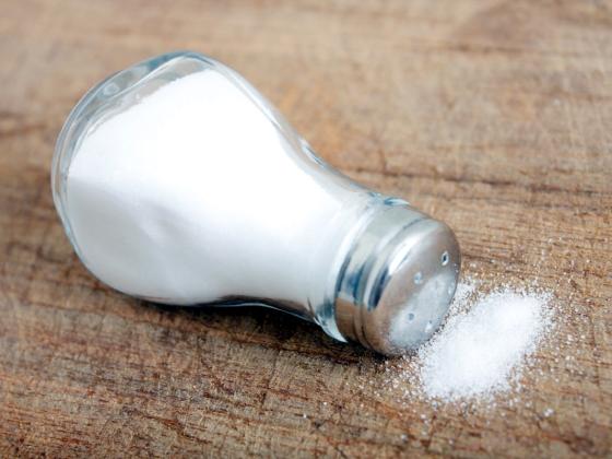 Соль провоцирует мгновенное расширение сосудов