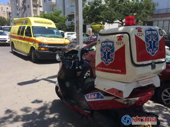В Тель-Авиве мужчина тяжело травмирован в результате падения с крыши
