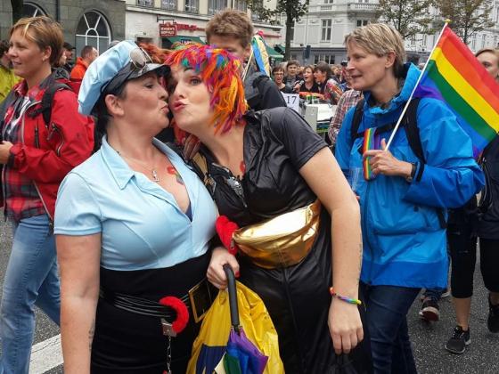 Сергей Лазарев выступил на гей-параде в Швеции