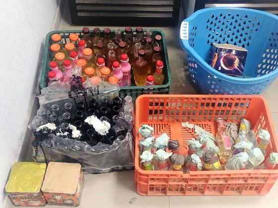 В Кафр-Манде обнаружены 110  «коктейлей Молотова», задержан местный житель