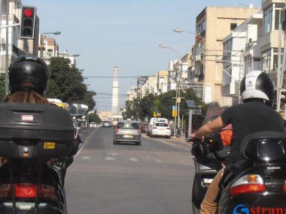ДТП в Тель-Авиве: подросток избил водителя мотоциклетной каской