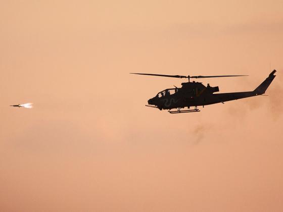 ЦАХАЛ: вертолеты Армии обороны Израиля атаковали несколько военных объектов на юге Сирии