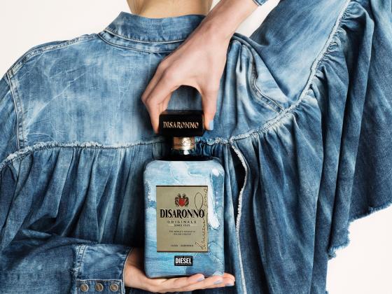 DISARONNO носит DIESEL 