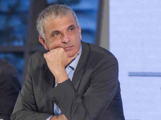 СМИ: Моше Кахлон не будет баллотироваться в Кнессет 23-го созыва