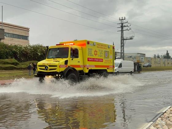 В Бейт-Шемеше двоих детей 5-6 лет смыло потоком воды