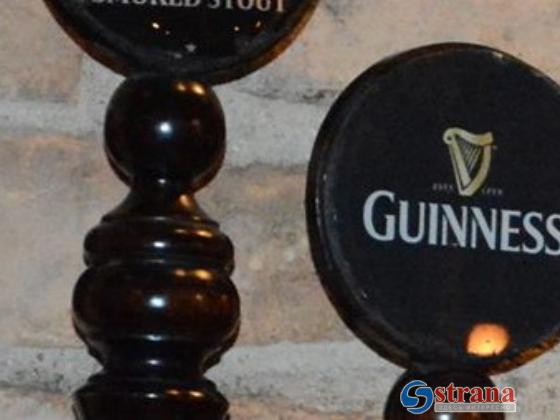 Отец маленькой ныряльщицы подает в суд на Guinness, обвинив компанию в вымогательстве