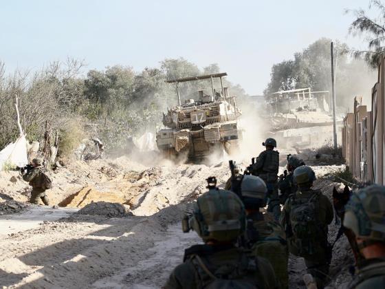 ЦАХАЛ: в Рафиахе в бою с террористами ранены четверо бойцов, один тяжело