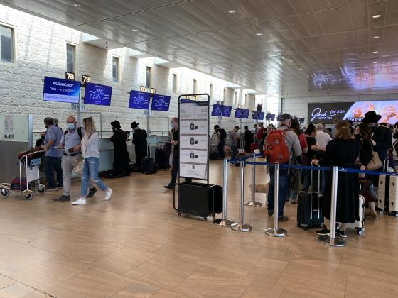 Израильский аэропорт: пассажиров с каждым днем все больше. Куда летим?
