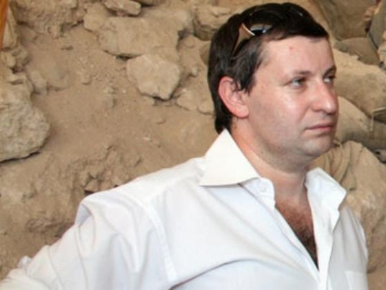 Экс-министр Стас Мисежников подозревается в получении взяток