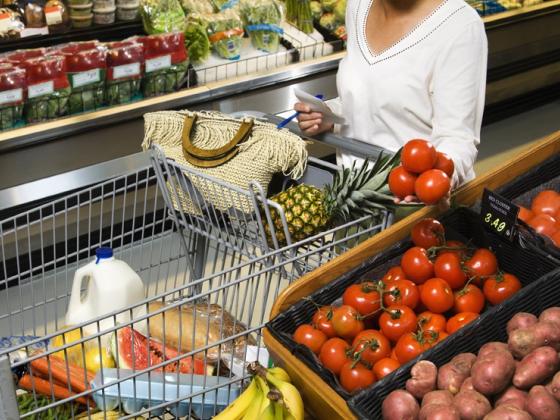 Globes: цены на продукты питания в Израиле выросли на 5.8%