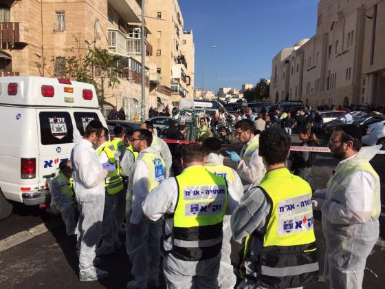 Террористы напали на синагогу в Иерусалиме: многочисленные жертвы (ВИДЕО)