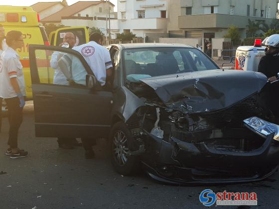 В Беэр-Шеве автомобиль врезался в стену, тяжело травмирована пожилая водительница