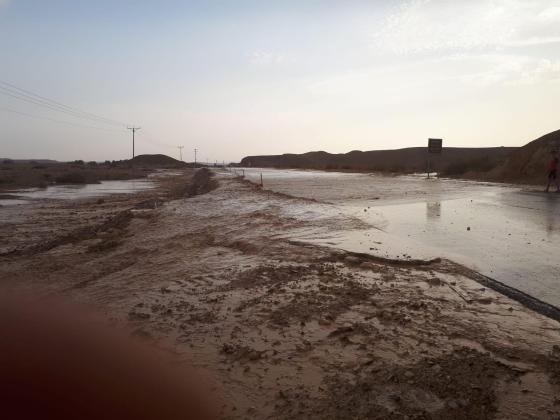 Наводнения на юге и в районе Мертвого моря, град возле Эйлата. ВИДЕО