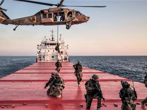 Морской десант готовится к боям вдали от границ Израиля