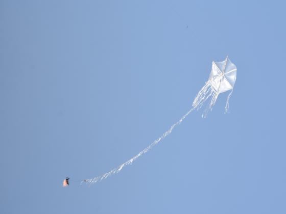 В ответ на запуск «огненных« шаров ЦАХАЛ атаковал позиции ХАМАС в Газе