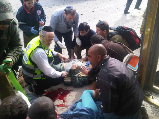 Теракт на въезде а в  Иерусалим: один человек погиб, более 30 раненых (ФОТО)