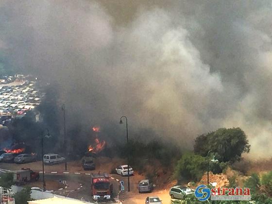 Сильный пожар в кибуце Эйлон: горят сотни тонн сена