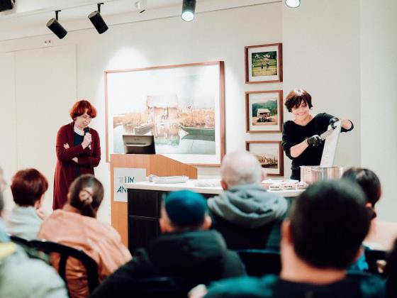 Февраль в АНУ: кулинария и театр, память и кино, образование и музыка. Все, что делает нас собой