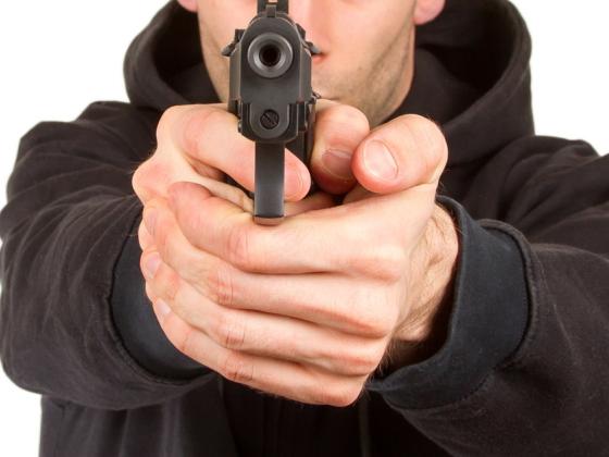 Пятнадцатилетний эстонский школьник застрелил учителя на уроке