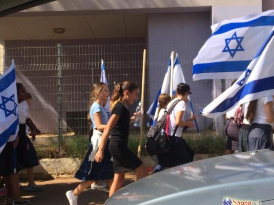 Директор школы в Тель-Авиве запретил исполнять гимн Израиля